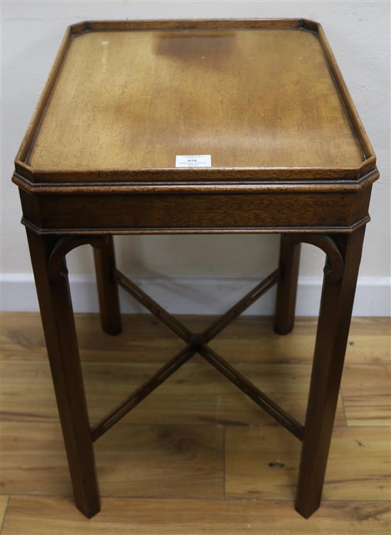 A pair of George III style mahogany tray topped tables, H.67cm